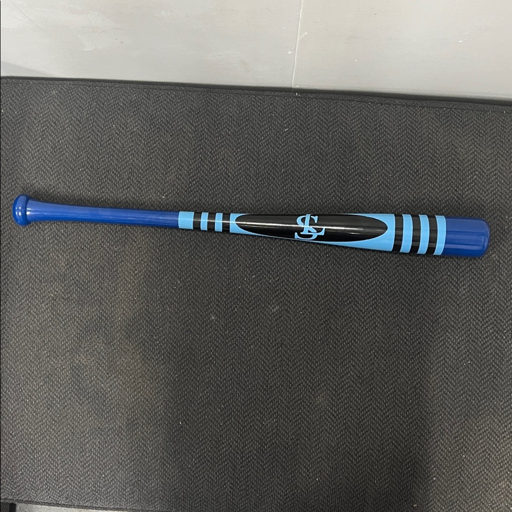 Youth 28” Wood (Maple) Crayon Bat